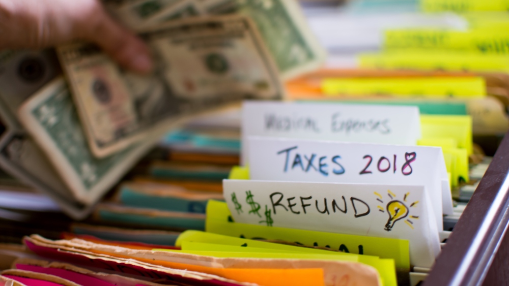 what to do with tax refund