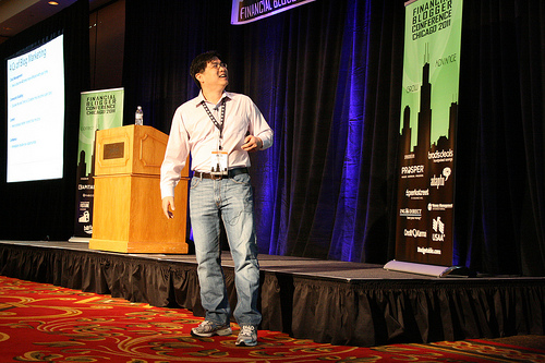 Will Chen Speaks at the Financial Blogger Conference